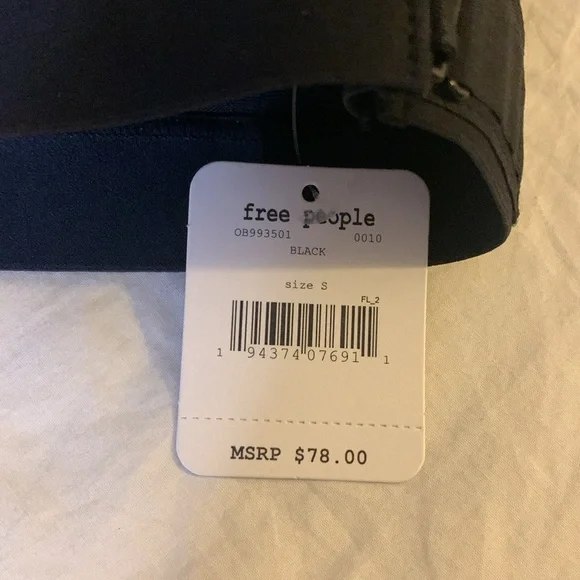 NWT free people movement make a move bra black size small retails $78